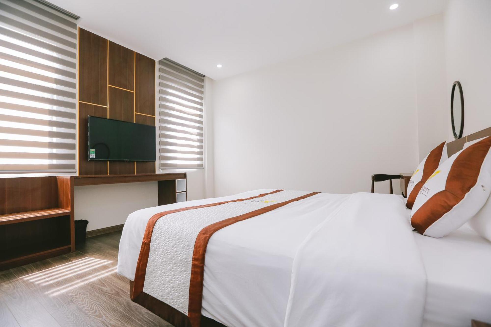 Prosperity Boutique Halong Hotel & Restaurent Ha Long Esterno foto